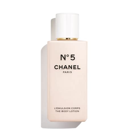 chanel no 5 body lotion gift set|chanel no 5 cream.